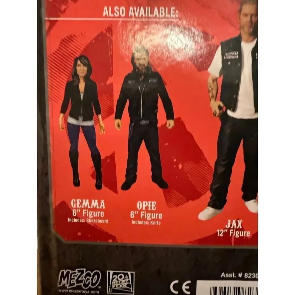 EXCL. Sons of Anarchy Gemma Teller w/Bloody BBQ Fork 6